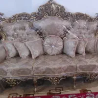 مبل و میز ناهارخوری سلطنتی