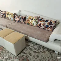 فروش مبل کاناپه ای بسیارتمیز ب همراه آباژور فروشی