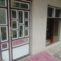 220مترزمین