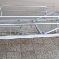 تخت بیمار