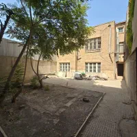 خونه کلنگی 307 متری سه راه امین حضور