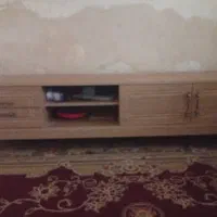 یه دونه کمد رو تلویزیونی