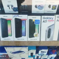 فروشنده خانوم موبایل