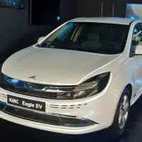 کی ام سی ایگل سفید