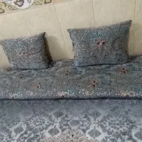 روی  ب بالشتی با دوشک