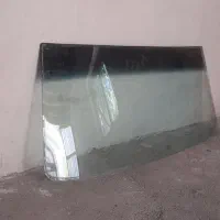 شیشه‌ی‌جلو‌ نیسان