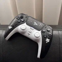 دسته ps5 limited edition the last of us دوال سنس