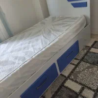 تخت ام دی اف
