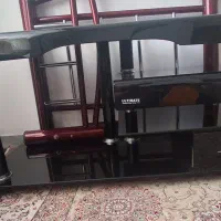 میز تلویزیون شیشه ای