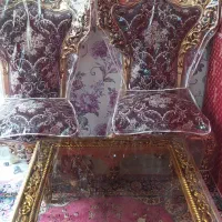دو عدد صندلی میزبان