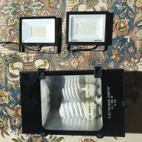 انواع مختلف پروژکتور ال ای دی و جا لامپی
