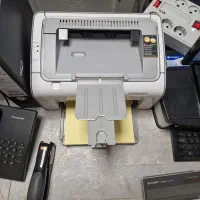 HP p1102