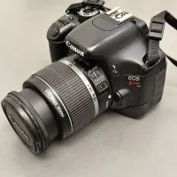 کانن 550D با لنز فیکس۱۸-۵۵
