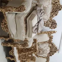 مبل سلطنتی9نفرە با میز عسلی کامل