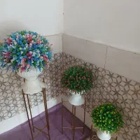 گل و پایه گلدان