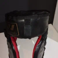 کلاه و دست کش بوکس