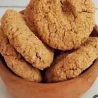 ترخینه خوشمزه محلی