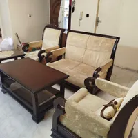 مبل چوبی نیم ست۴نفره|مبلمان خانگی و میز عسلی|کرج, شاهین‌ویلا|دیوار