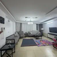 آپارتمان82متر-2خواب-طبقه1-جنوبی-خ-چهارباغ-جامی