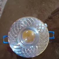 لامپ توکار ال ای دی تعداد ۳۲ عدد موجود است