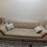 مبل چرمی سه نفر