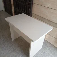 میز تحریر و کامپیوتر