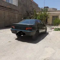پژو ۲۰۰۰