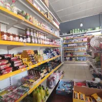 سوپرمارکت ومیوه تره بارفروشی درمهرشهر