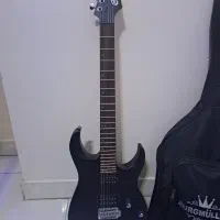 گیتار الکتریک و آمپلی