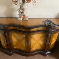 میز بوفه