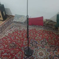 پایه میکروفون سالم