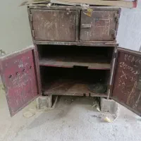 فروش. کمد. اهنی.