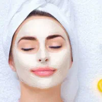 فیشیال و پاکسازی مخصوص بانوان