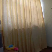 پرده ی پارچه ای ضخیم
