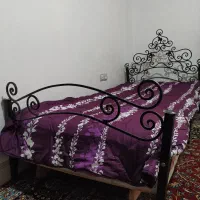 تخت فرفوژه