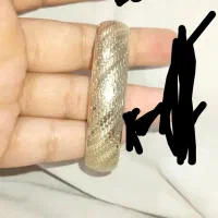 تعدادی بدلیجات . النگو