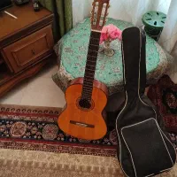 گیتار yamaha c70 اصل
