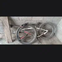 دوچرخه فرسوده آگهی رو بخونین