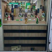 ویترین مغازه