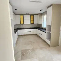 ۱۸۰ متر لوکس و فول امکانات . کلوزت . آماده تحویل