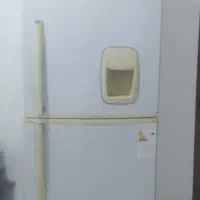 یخچال فریزر کاملا سالم