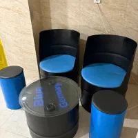 صندلی و میز بشکه ای