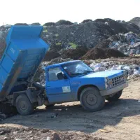 حمل نخاله ساختمانی  نیم بها از تمام نقاط کرج