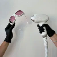 استخدام منشی و دستیار پزشک خانم