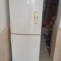 یخچال و فریزر بالا وپایین