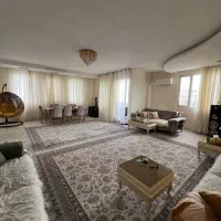 ۱۳۱ متر سه خواب( دونبش )