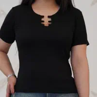 تیشرت مشکی یقه سه حلقه