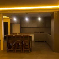 فروش و تهاطر واحد ۱۶۵متری تک واحدی
