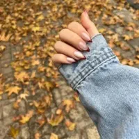 سالن زیبایی عسل بانو آموزش وترمیم ناخن ۱۵۰ و مژه و