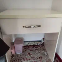 میز تحریر ساده